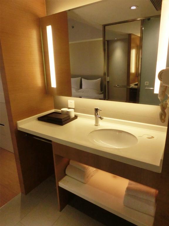 Ji Hotel Guangzhou Zhujiang New Town Quarto foto